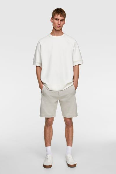 Trending Thursday- top ten style pieces to blow up on social media ( mens edition) – Glowup Zara Men Summer, Oversized Tshirt Outfit Men, Oversized Tshirt Outfit, Oversize Tshirt Outfits, Oversized Tees, Tshirt Outfit, Skirted Swimsuit, Mens Shorts Summer, Streetwear Summer