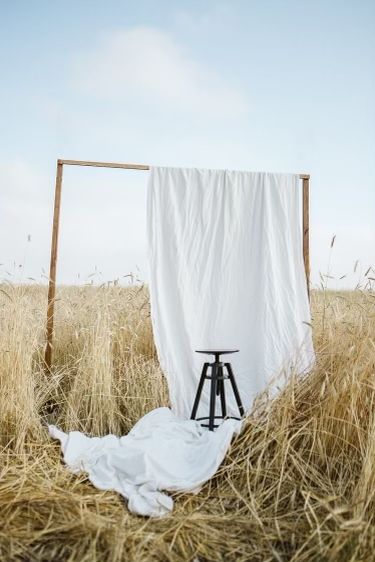 Indoor Self Photoshoot Ideas, Sheet Photography Backdrop, White Sheet And Flowers Photoshoot, White Sheet Backdrop Photoshoot Outside, Outside Sheet Photoshoot, Sheet Outside Photoshoot, White Sheets Photoshoot, Sheet Backdrop Maternity Shoot, Black Sheet Photoshoot