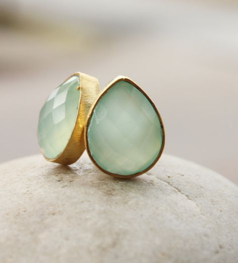 Aqua Chalcedony Teardrop Stud Earrings Sea Green Colour, Accessorize Jewellery, Aqua Earrings, Mint Gold, Magical Jewelry, Aqua Chalcedony, Classy Jewelry, Blue Chalcedony, Pretty Earrings