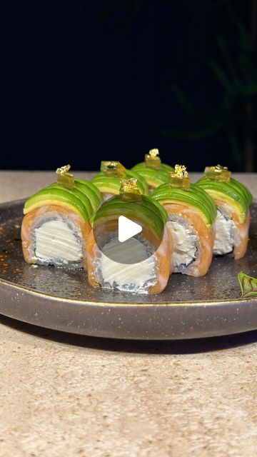 Special Sushi Rolls, Maki Roll, Cheese Roll, Cream Cheese Rolls, Sushi Time, Sushi Chef, Sushi Art, Cheese Rolling, Sushi Rolls