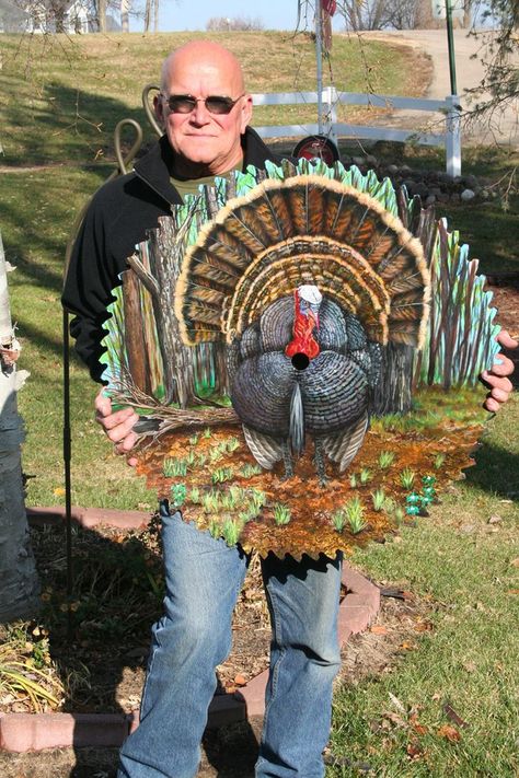 Turkey Painting, Turkey Art, Sculpture Metal, Airbrush Art, Saw Blades, Scrap Metal Art, Tole Painting, Saw Blade, Cool Paintings