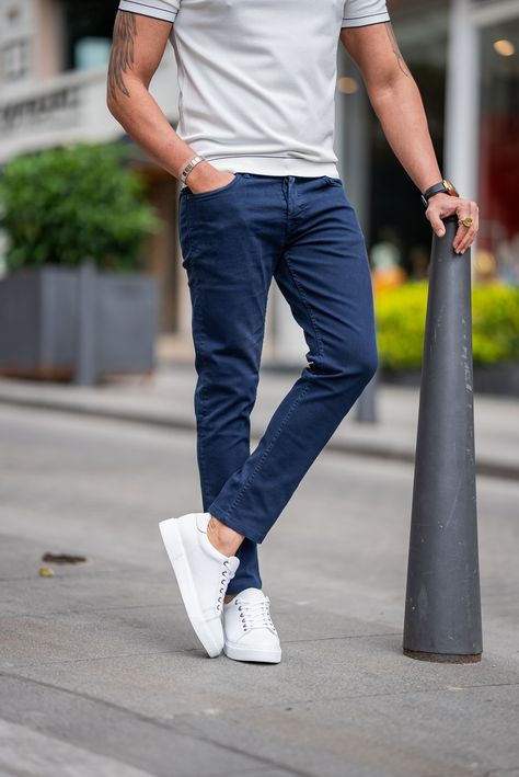 Indulge in Timeless Style with Our Maldives Dark Blue Jeans. Crafted for Elegance and Unparalleled Comfort, they're the Epitome of Unapologetic Style and Impeccable Taste. Priced at 155 USD with free shipping. Shop now! #MaldivesDarkBlueJeans #TimelessElegance #UnapologeticStyle #HolloMen #MomentsOfDistinction Outfit Hombre Casual, Fabric Jeans, Formal Pants, Dapper Style, Jeans For Men, Tuxedo Jacket, Dark Blue Jeans, Blazer Vest, Slim Fit Pants