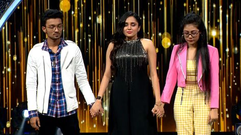 Indian Idol 2022 Elimination Today – The Bottom 3 again Surprises the Fans – Meet the Top 10 Contestants Indian Idol 2022, Indian Idol Season 13, Indian Idol, Genelia D'souza, Hema Malini, Something Special, This Weekend, Singers, The Top