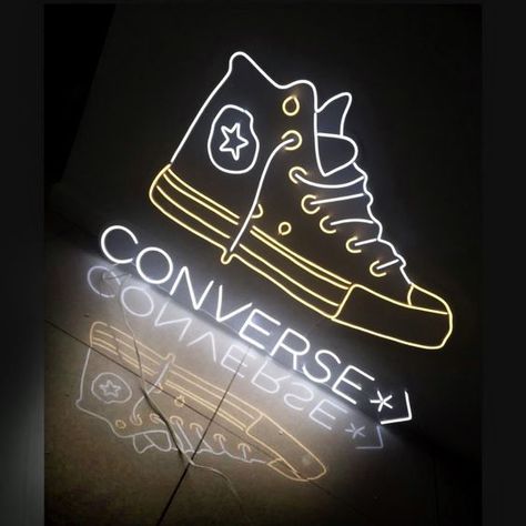 The Air Max 1/97 Sean Wotherspoon is part of our Sneaker LED Neon Signs collection. Dimensions & Weight: 66.5 x 35 x 2.7cm 26.18" x 13.78" x 1.06" (or 2.18FT wide) 2.350 Kg / 5.07 lbs Details: Ready to use Low voltage (12V transformer included) Power cord length: 450cm (14.5 feet) 5-mm thick clear acrylic backing with pre-drill screw holes Easy installation for hanging Does not break easily 50,000 hours lifespan 2 years warranty Dimmer and remote control optional (+$25) Neon Decorations, Neon Christmas, Decorations For Wedding, Sneakers Illustration, Neon Shoes, Lights Decorations, Neon Sign Art, Lights Wedding Decor, Neon Flex