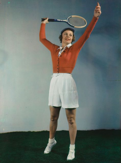 1930s Sportswear, Alice Marble, Womens Tennis Fashion, Riviera Fashion, Decades Fashion, Tennis Art, African American Museum, Vintage Tennis, Vintage Sport