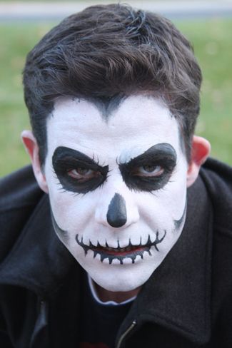 Grim Reaper Face Paint, The Crow Face Paint, Skeleton Makeup Man Beard, Skull Face Paint For Men, Dracula Face Paint, Makeup Beard, Mens Skull Face Paint, Grim Reaper Face Paint For Kids, Skeleton Face Paint With Beard