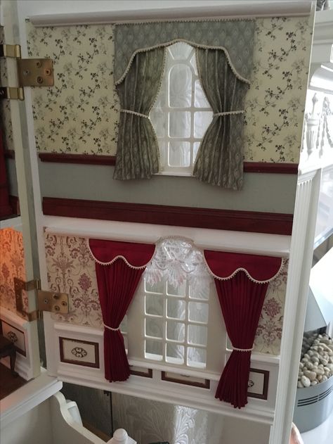 Other set of curtains Dollhouse Curtains Diy How To Make, Dollhouse Curtains, Doll House Windows, Dolls House Curtains, Dollhouse Windows, Doll House Curtains, Dollhouse Soft Furnishings, Vintage Curtains, Doll House Plans