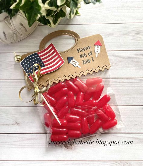 4th Of July Gift Ideas, 4th Of July Neighbor Gifts, 4th Of July Employee Appreciation Gifts, 4th Of July Staff Appreciation, Patriotic Candy Bar, Free Printable 4th Of July Gift Tags, Cheesy Gifts, 4th Of July Care Package Military, Treat Toppers