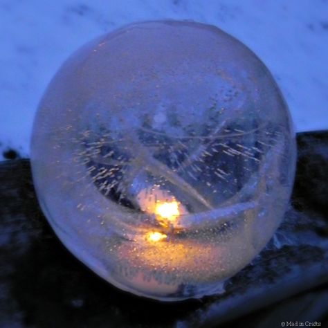 Ice Globe Lanterns - Made from freezing water in a balloon. Ice Lanterns, Ice Party, Diy Lanterns, How To Make Lanterns, To Infinity And Beyond, Fire And Ice, Winter Fun, Winter Crafts, Snow Globe