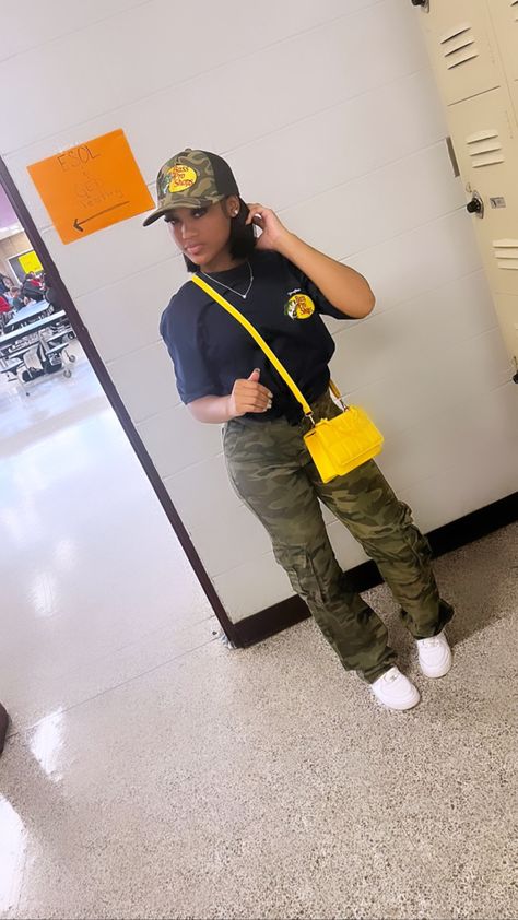 Bass Pro Outfit, Bass Pro Hat Outfit, Bass Pro Shop Hat Outfit, Bass Pro Shop Hat, Outfit Baddie, Bass Pro Shop, Aquarius Season, Fly Outfit, Hat Outfit