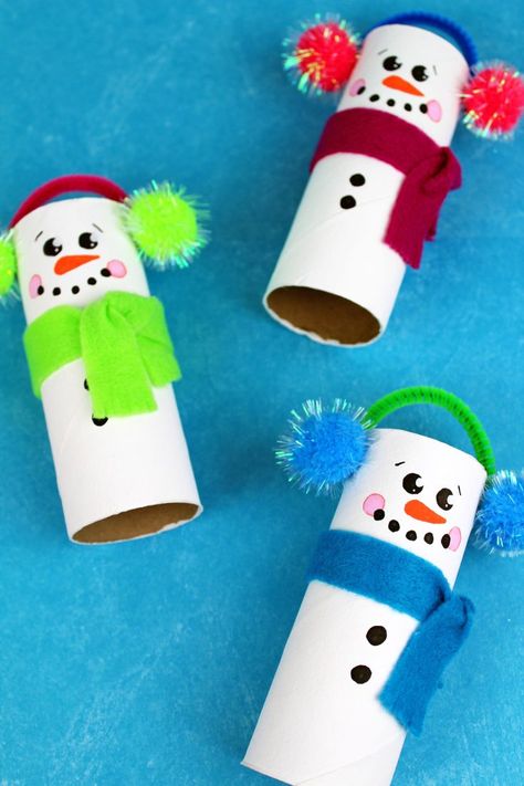 Crafts Snowman, Snowmen Ideas, Toilet Paper Tubes, Christmas Crafts Snowman, Candle Tags, Kindergarten Christmas, Craft Preschool, Kids Toilet, Recycled Christmas