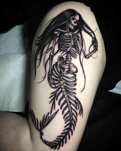 Skeletal Mermaid, Siren Tattoo, Creative Tattoo Ideas, Mermaid Tattoo Designs, Pirate Tattoo, Creative Tattoo, Skeleton Tattoos, Creepy Tattoos, Shark Tattoos