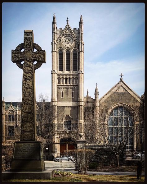 North Presbyterian Church. #washingtonheights #newyorkcity #newyork #northpresbyterianchurch #1905 #englishgothic #celticcross… Christian Art Print, Washington Heights, Religious Architecture, Presbyterian Church, Christian Art, Westminster, Spirituality, Art Print, New York