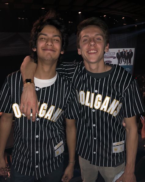 Jacob Bertrand on Instagram: “SOOOO AWESOME. Went and saw Bruno Mars perform live in VEGAS with my brother Xolo Maridueña. Had so much fun highly recommend seeing the…” Cobra Cai, Jacob Bertand, Xolo Mariduena, Cobra Kia, Cobra Kai Wallpaper, Jacob Bertrand, The Karate Kid 1984, Karate Kid Movie, Xolo Maridueña