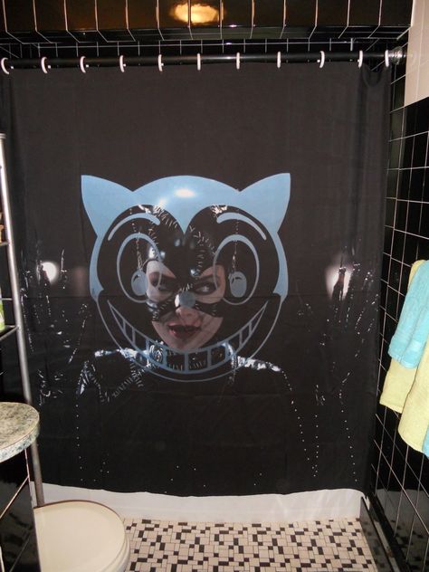 These Pop Culture Shower Curtains Are Drool-Worthy But Too Rich For Our Blood Batman Returns 1992, Batman Villains, Catwoman Cosplay, I Am Batman, Batman Returns, Miss Kitty, Selina Kyle, Woman Movie, Michelle Pfeiffer