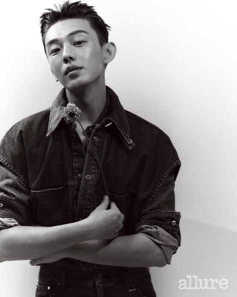 Yoo Ahin, Allure Korea, Yoo Ah In, Korea Magazine, Magazine Collection, Star Awards, I Cant Help It, Pop Photos, Korean Star