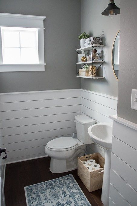 Fresh and Modern Powder Room Makeover Makeover Kamar Mandi, Modern Powder Rooms, Modern Powder Room, Shiplap Bathroom, Bad Inspiration, Downstairs Bathroom, Basement Bathroom, Bathroom Redo, Upstairs Bathrooms