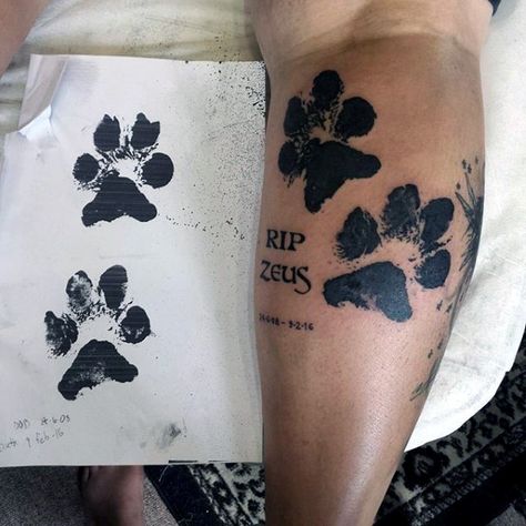 Awesome Dog Paw Inked Mens Leg Calf Tattoo Ideas Paw Tattoo Ideas, Tatoo Dog, Dog Memorial Tattoos, Pawprint Tattoo, Dog Paw Tattoo, Tattoo Dog, Paw Tattoo, Omerta Tattoo, Disney Tattoo