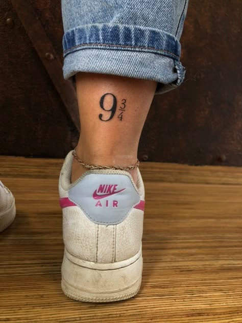 Matching Harry Potter Tattoos, Tiny Harry Potter Tattoos, Word Tattoos With Meaning, Harry Potter Sketch, Word Tattoo Ideas, Cool Ear Tattoos, Stile Harry Potter, Hp Tattoo, Art Tattoo Ideas