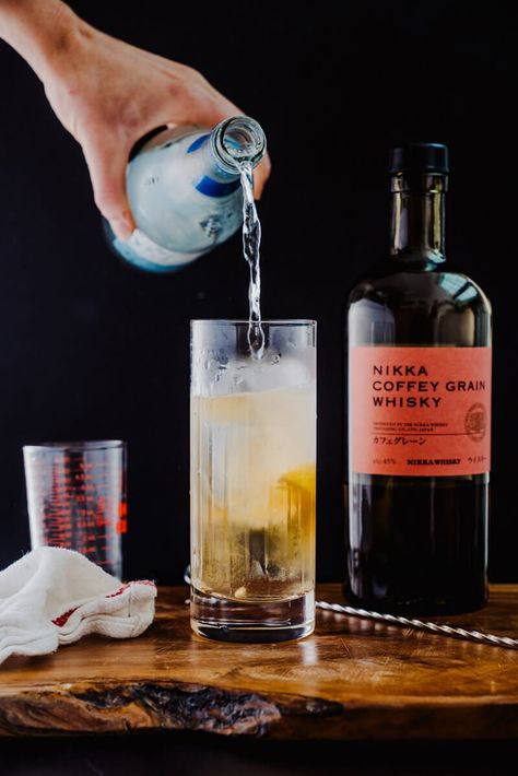 The Japanese Highball is a bubbly cocktail starring Japanese whiskey and sparkling water! It's impressive and easy to drink. #japanesewhiskey #japanesehighball #cocktail #japanese #whiskey #whiskeycocktail Japanese Highball, Bar Necessities, Japanese Cocktails, Japanese Whiskey, Bar Spoon, Whiskey Cocktails, Highball Glass, Sparkling Water, Studio Shoot