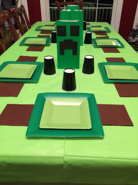 Minecraft Simple Birthday Decorations, Minecraft Birthday Table Set Up, Easy Minecraft Party Decorations, Dollar Tree Minecraft Party, Minecraft Party Table Set Up, Creeper Birthday Party, Minecraft Sleepover Party, Minecraft Party Foods, Minecraft 5th Birthday Party