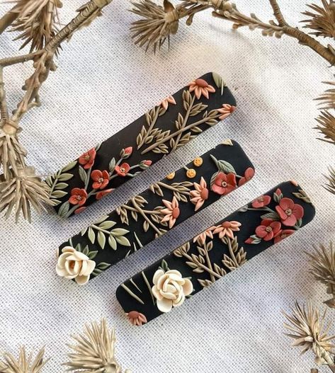 Polymer Clay Hairclip, Fimo Hair Clips, Polymer Clay Barrettes Hair Clips, Clay Hair Clips Diy, Hair Clip Polymer Clay, Polymer Clay Hair Barrettes, Polymer Hair Clips, Polymer Clay Floral Earrings, Polymer Clay Hair Accessories