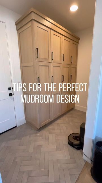 Stain For Mudroom Cabinet, Mudroom With Stock Cabinets, White Oak Mudroom Cabinets, White Oak Mudroom, Stained Mudroom Lockers, Natural Wood Mudroom Lockers, White Oak Cabinets, Mudroom Cabinets, Mudroom Lockers