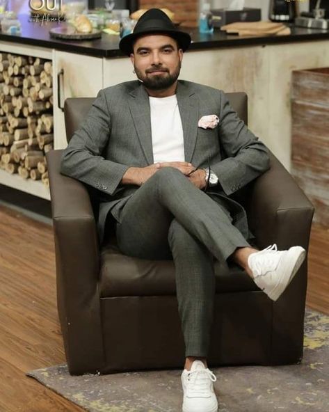 Yasir Hussain, Celebrities