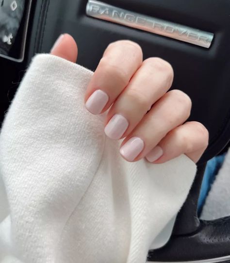 Color Neutral Nails, Nail Color Neutral, Opi Lisbon Wants Moor, Opi Lisbon, New Nail Colors, Hair And Makeup Tips, New Nail, Opi Nail Lacquer, Nails Spring