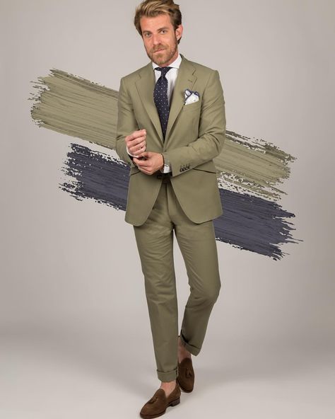 Perfect mixed colors by @harrys1982 Discover all #Thecoloristhekey collection at  www.harrys.es #Harrys1982 #ss16 #suit #style #menstyle #menswear #mensfashion #menwithclass #mode #fashion #shoponline www.harrys.es Suit Socks, Olive Green Tie, Olive Green Suit, Green Suit, Green Tie, Suit Style, Mixed Colors, Green And Khaki, Mens Green