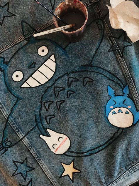 Painting Jacket, Painted Clothes Diy, Denim Jacket Outfit, Farewell Gifts, Painted Clothes, Women Jacket, My Neighbor Totoro, Painting Studio, Clothes Diy