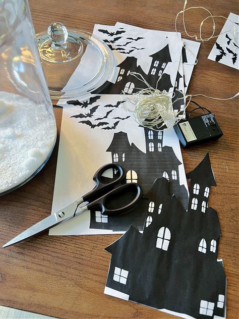 Decorating Glass Jars, Easy Haunted House, Haunted House Silhouette, Simple Halloween Decor, Halloween Apothecary, House Silhouette, Creepy Decor, Spooky Halloween Decorations, Homemade Decor