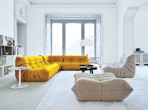 Love it or hate it, the distinctive silhouette of Ligne Roset’s most enduring sofa model celebrates 40 years of booming business. June 2013 Ligne Roset Sofa, Togo Sofa, Yellow Sofa, Comfy Sofa, Ligne Roset, Best Sofa, Contemporary Living Room, Classic Furniture, Modern Sofa