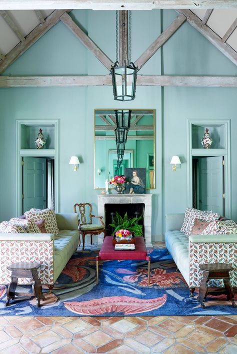 mint green living room with blue and red carpet Modern Living Room Paint, Relaxing Paint Colors, Calming Paint Colors, Good Living Room Colors, Mint Green Walls, Popular Living Room, Furnitur Ruang Keluarga, Room Wall Colors, Popular Paint Colors