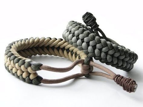 How to Make a "Mad Max Style" Sanctified Paracord Bracelet-Bonus:Cobra/King Cobra ending knot - YouTube Things everyone must investigate on the topic of their blog Snake Knot Paracord, Paracord Bracelet Patterns, Paracord Armband, Paracord Bracelet Tutorial, Paracord Braids, Paracord Bracelet Diy, Paracord Diy, Paracord Tutorial, Rope Bracelets