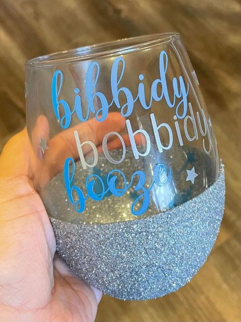 Wine Glass Ideas, Glittered Wine Glasses Diy, Wine Cups Vinyl Ideas, Wine Glass Epoxy Tumblers, Fun Adult Epoxy Cup, Peek A Boo Wine Glass Ideas, Peekaboo Wine Glasses, Cricket Wine Glasses, Peak A Boo Wine Glasses