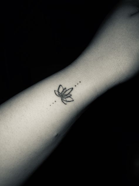 Got a new ratio in Seminyak, Bali this summer. Little lotus flower on my wrist. Love. I Said Yes, Lotus Tattoo, Seminyak, Lotus Flower, Small Tattoos, Lotus, Bali, Tattoos