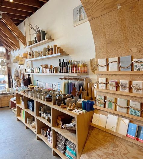 General Store on Instagram: "@generalstore SF fully stocked with all the goods 〰️ open 11-6p everyday!" Center Display Retail Store Design, Modern General Store Ideas, General Store Branding, Furniture Store Display Ideas, General Store Aesthetic, General Store Ideas, General Store Ideas Small Towns, Mercantile Store Ideas, Modern General Store