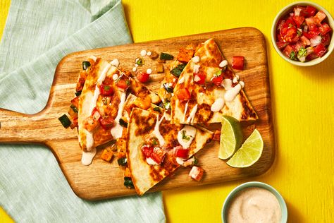 Pepper Quesadilla, Potato Quesadilla, Taco Recipes Mexican, Sweet Potato Quesadilla, Hello Fresh Recipes, Fresh Tomato Salsa, Chicken Sweet Potato, Quesadilla Recipes, Cooked Veggies