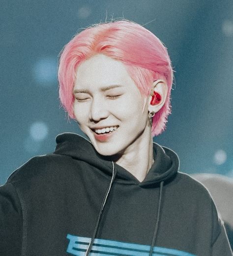 Yeosang Pink Hair, Pink Theme, Pink Themes, Pink Hair, Ever After, Hair Accessories, Male Sketch, Hair, Pink