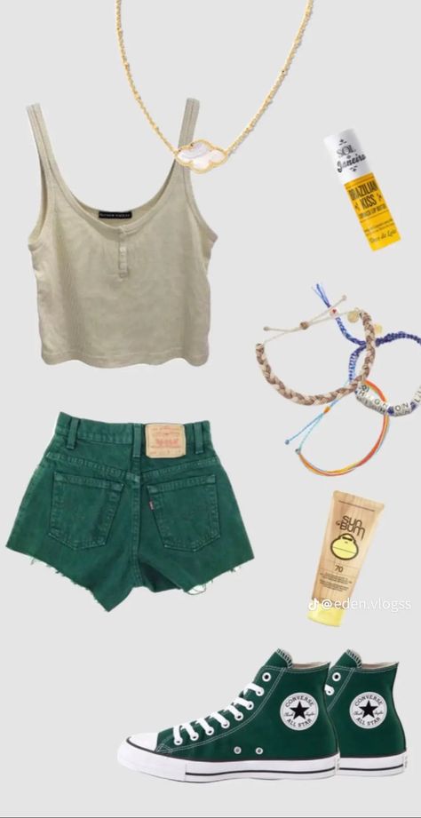 Pogue Outfits, Outer Banks Kiara, Pogue Life Outfits, Obx Outfits, Mode Coachella, Obx Outer Banks, Outfit Outer, Outer Banks Outfits, Surfergirl Style