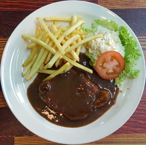 Grill Chicken Chop - Acutera Grill Food, GM Chicken Chop Malaysian, Chicken Chop, Menu Cafe, Grill Food, Grill Chicken, Chomp Chomp, Chicken Grilled, Malaysian Food, Grilling Recipes