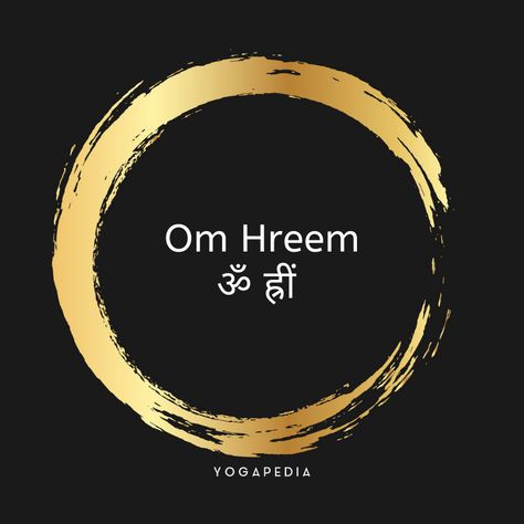 Om Hreem is a Sanskrit mantra, made up of one-syllable sounds known as bija mantras. #Om is believed to be the sacred sound of the universe. Hreem is often likened to Om, and is considered to be the most powerful #mantra for illuminating higher wisdom. Bija Mantra, 10 Mahavidya, Om Chanting, Most Powerful Mantra, Starbucks Wallpaper, Chakra Mantra, Mantra For Good Health, Sanskrit Mantra, Divine Goddess