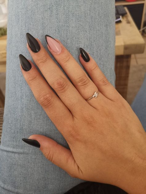 Nails Mat, Mat Black, Dark Black, Nail Designs, Nails, Beauty, Black