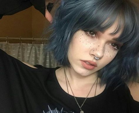 Short Blue Hair, Soft Grunge Hair, Short Grunge Hair, Dye Hair, Long Pixie, Colorful Hair, Dye My Hair, Short Hair With Bangs, Hair Inspo Color