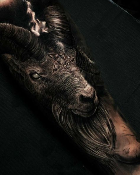 Tatuagem de 🐐 For those who like Satanic ART Tattoo Goat, Widder Tattoo, Goat Tattoo, Viking Warrior Tattoos, Satanic Tattoos, Ram Tattoo, Wolf Tattoo Sleeve, Occult Tattoo, Skull Sleeve Tattoos