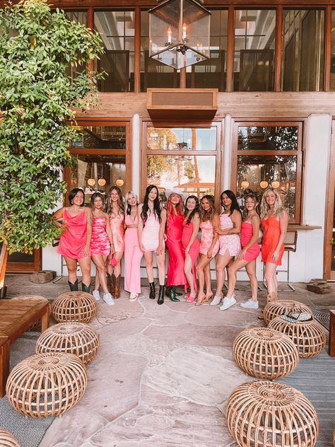 Bachelorette Dress Ideas, Bachelorette Party Pink Outfits, Dress Code Bachelorette Party, Bachelorette Party Color Scheme Outfits, Cali Bachelorette Party, All Pink Bachelorette Outfits, Fun Bachelorette Outfits, Tropical Bachelorette Party Outfits, Pretty In Pink Bachelorette