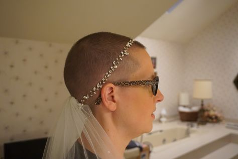 Bald Bride find Felicity Halo at Boutique de Voile. Is now able to wear a veil on her wedding day. #baldgirl #baldbride #cancerbride #baldwomen #stbaldricks #weddingveil #stupidcancer #baldisbeautiful Bald Bride, Cheap Backyard Wedding, Cheap Backyard, Bald Girl, Celebration Ideas, Bald Women, Hair Tattoos, Bald Heads, Hair Dye Colors