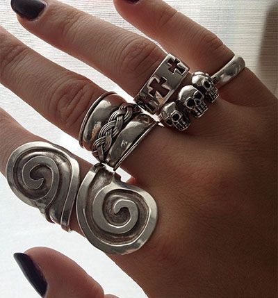 A few rings I own #rings #silver #jewellery Rings Chunky Silver, Maximalist Jewelry Silver, Chunky Silver Jewellery, Chunky Silver Rings, Rings Ideas, Luxury Magazine, Trends Magazine, Rings Silver, Chunky Jewelry