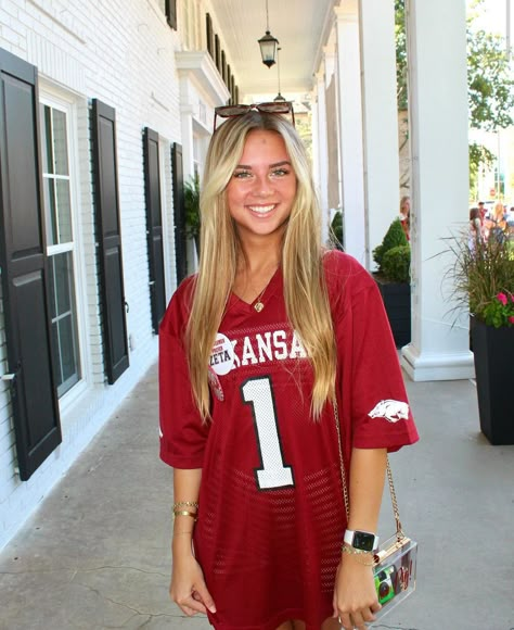 Arkansas Game Day, College Football Game Outfit, College Journal, Gameday Fits, Arkansas Football, Kansas University, College Gameday Outfits, Gameday Outfits, College Gameday